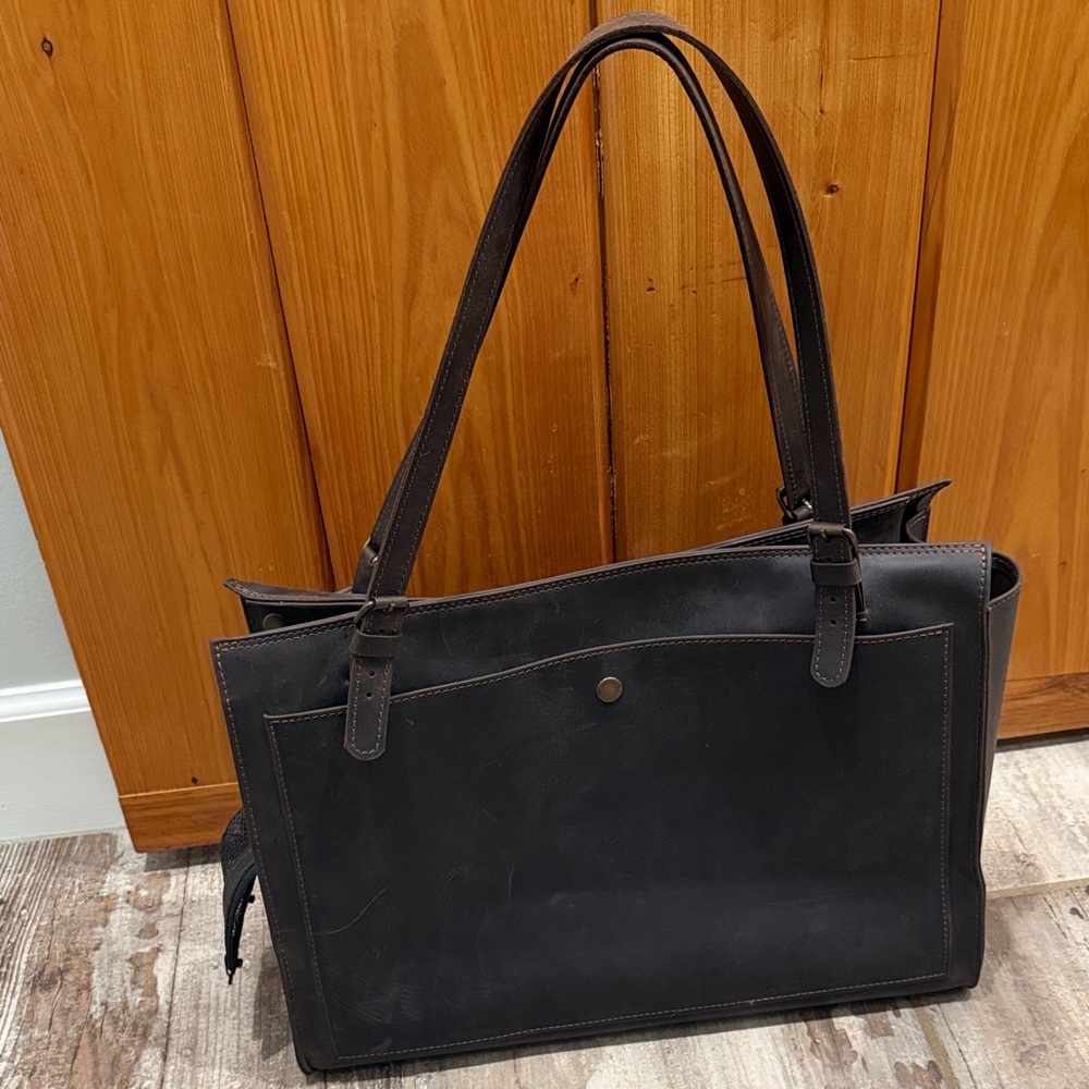 Elegant Brown Leather Pet Purse